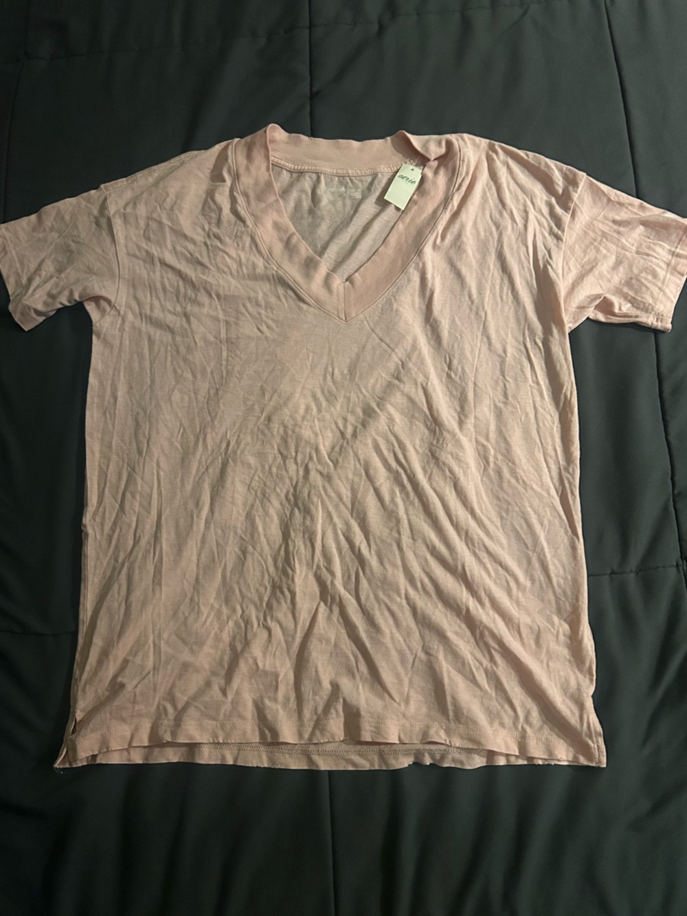 NWT aerie Women's V‑Neck Short Sleeve Tee in Light Pink